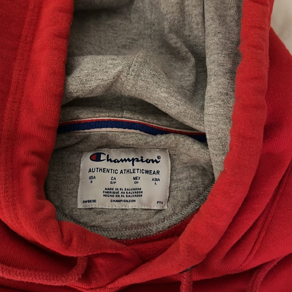 Men’s Champion hoodie - Picture 3 of 5